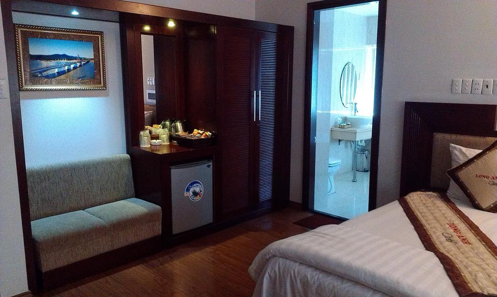 Long Anh Hotel دا نانغ الغرفة الصورة